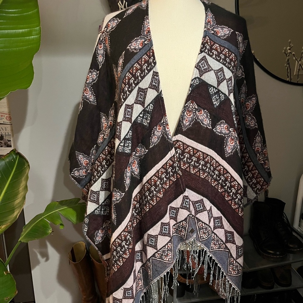 Libby Edelman Geometric Knit Cardigan